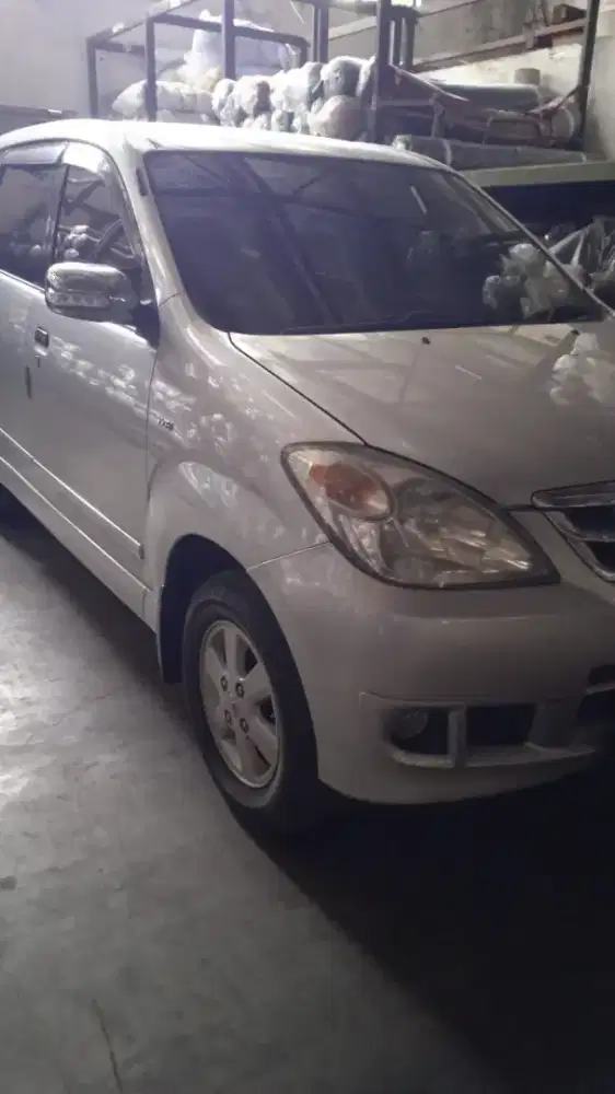 Di jual cepat avanza G atas nama PT