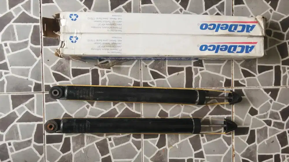 Shockbreaker belakang honda HRV