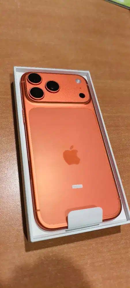 Iphone 17 Pro Max Cosmic Orange 512 GB + Adapter Ori Apple 20 W