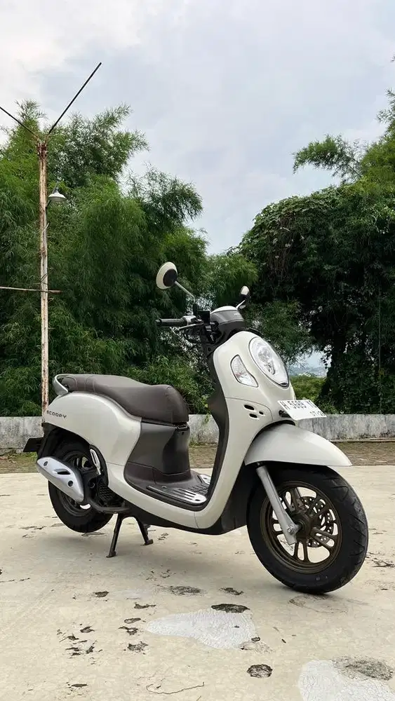 SCOOPY PRESTIGE 2023