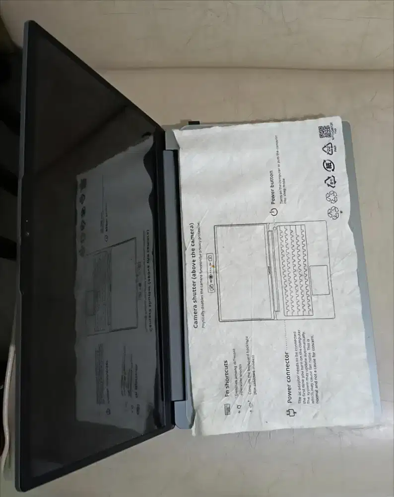 Lenovo
LOQ151AX9E ESSENTIAL 
i5  12450 HX 12GB 512GB SSD RTX3050 W11