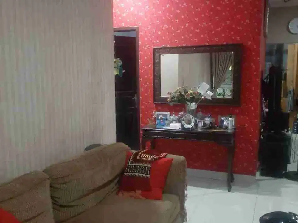 dijual rumah 200 an meter persegi di duta harapan Bekasi Utara