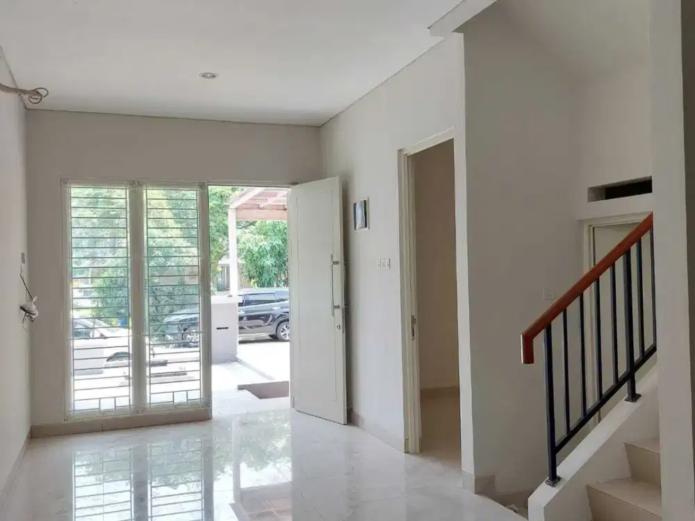 Dijual Rumah 2 Lantai Hadap Utara di Cluster Vasana Harapan Indah – Lingkungan Nyaman
