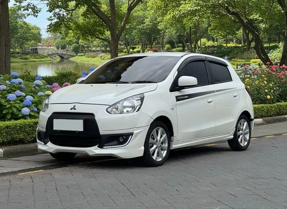 Mitsubishi Mirage 1.2 GLS At 2014 km +/- 47.000