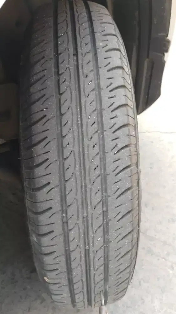 Ban dan pelek sigra thn 2025 R13 lokasi bsd