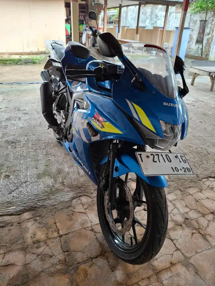 Suzuki GSX 150cc