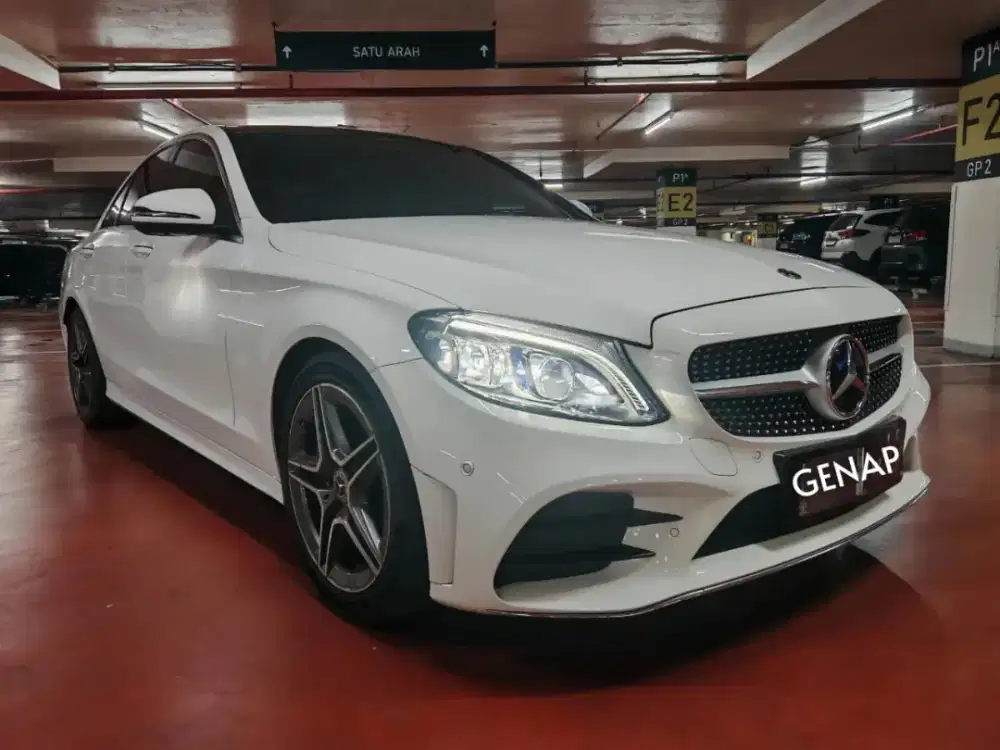 Mercedes Benz C300 2019 / 2020