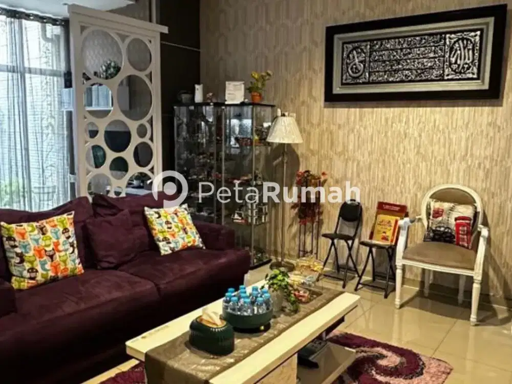 DIJUAL VILLA FULL FURNISH JALAN AMAL KOMPLEK EVERGREEN - DAERAH SUNGGAL (LIEPHING)