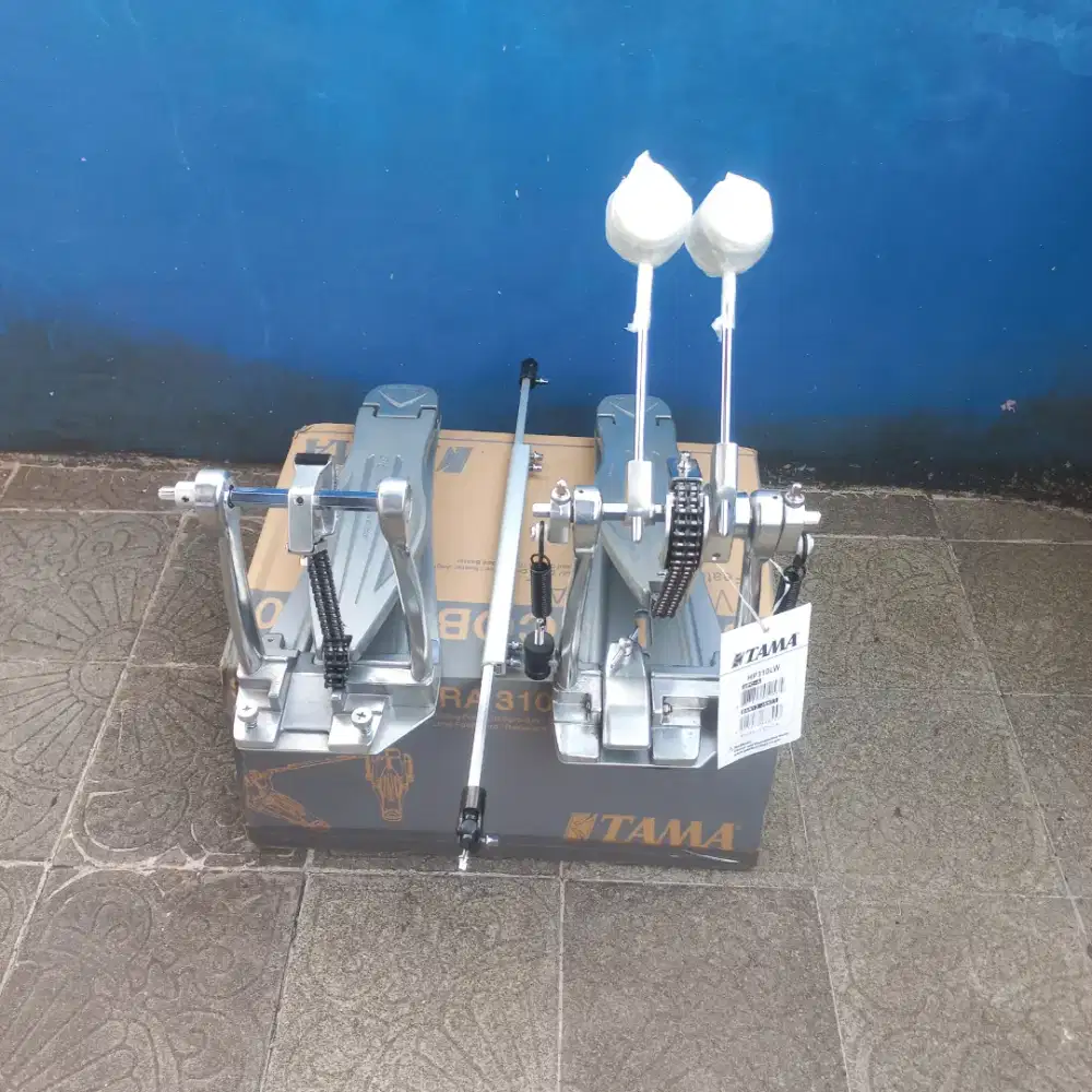 Double pedal Tama