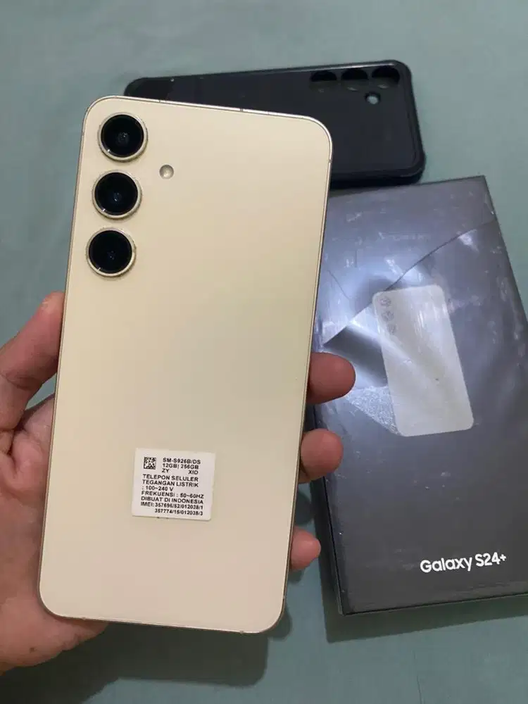 Samsung s24 plus 12/256GB YELLOW