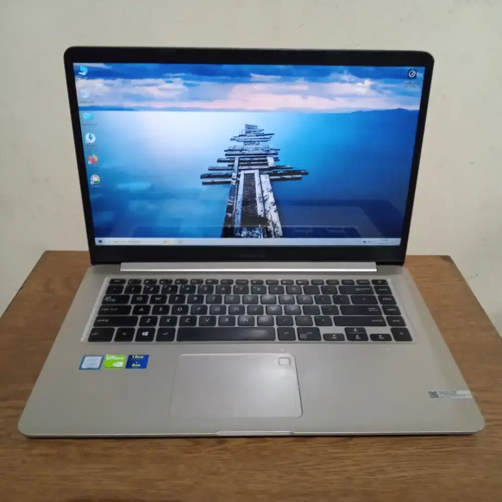 Asus vivobook s15 intel i5 gen8 ram 4gb hdd1tb