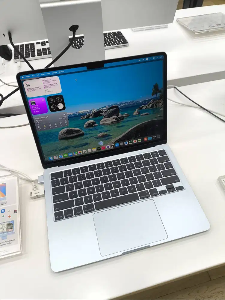 PROMO LAPTOP MACBOOK AIR 13 INCI BISA CICILAN PAKAI HOME CREDIT