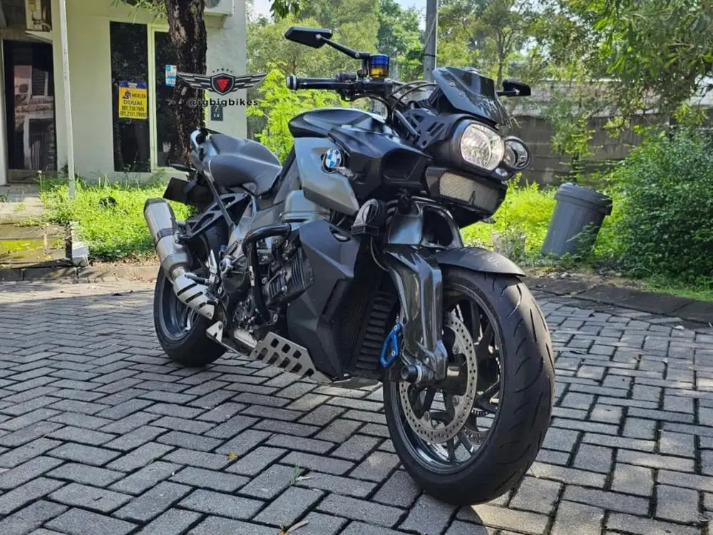 BMW K1300R 2012 Full Paper