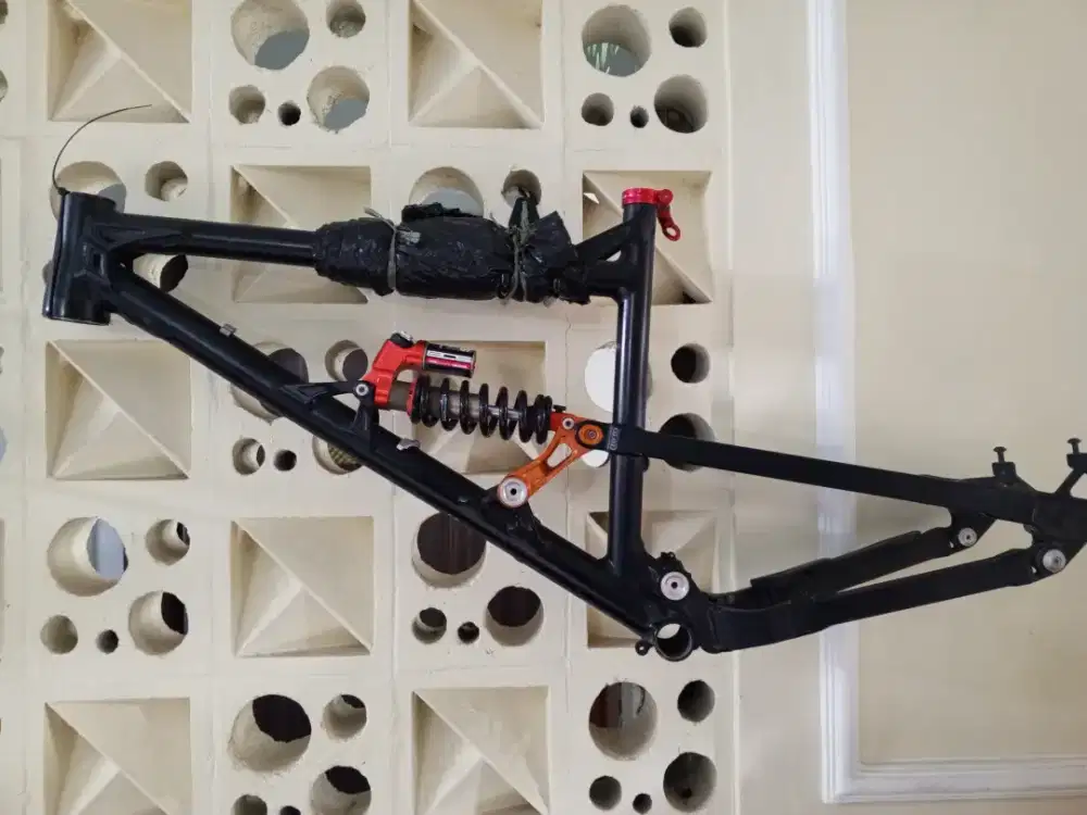 Frame sepeda gunung Nicolai 27,5 size S Alloy