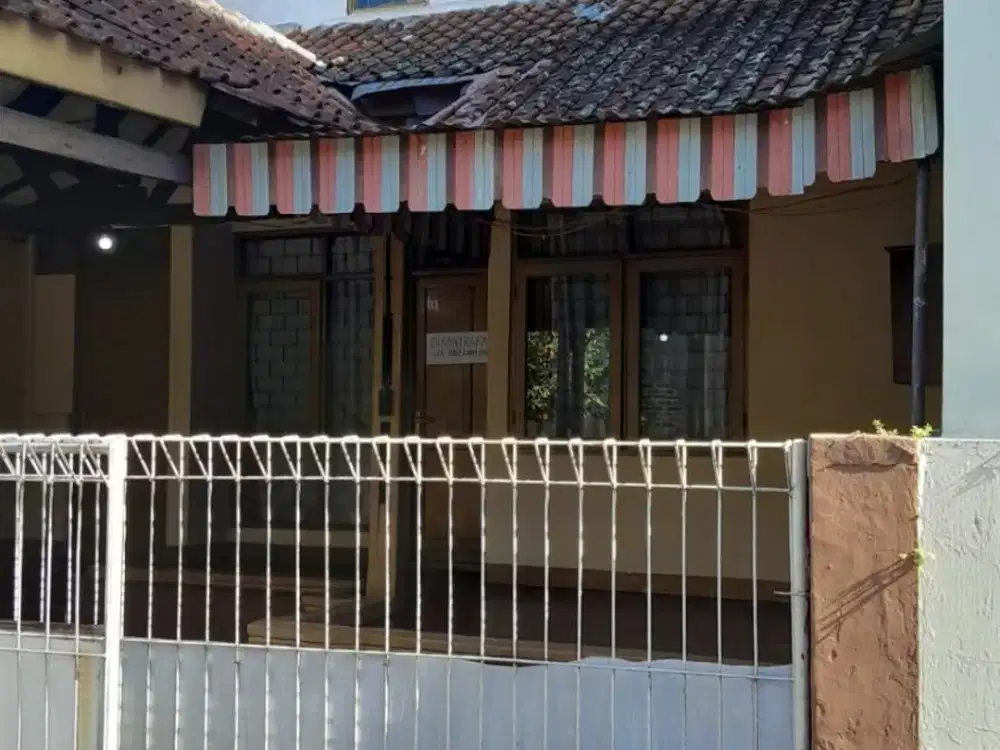 Disewakan Rumah komplek taman bumi prima Cimahi Utara