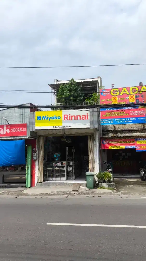 Di jual toko 0 jalan raya daerah rungkut