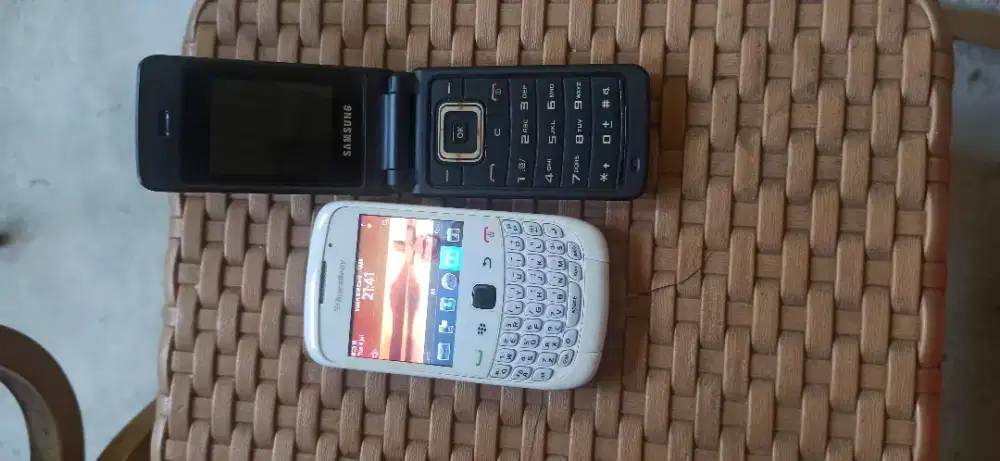 BlackBerry  & Samsung
