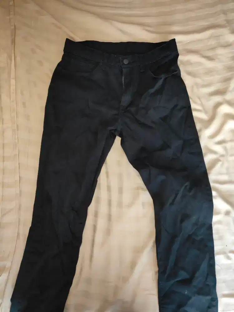 UNIQLO men black pants celana panjang  sz M
