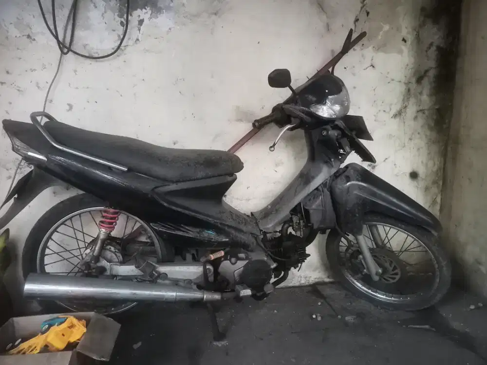 JUAL CEPAT SUZUKI SMASH 2004