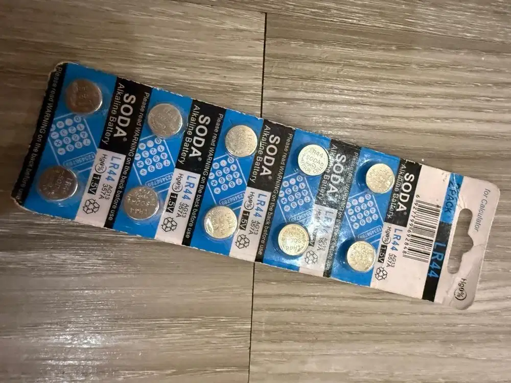 Baterai Jam LR44 merk Soda