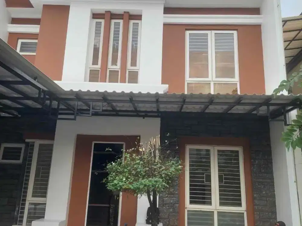 Rumah cantik asri full renovasi Kota wisata cibubur