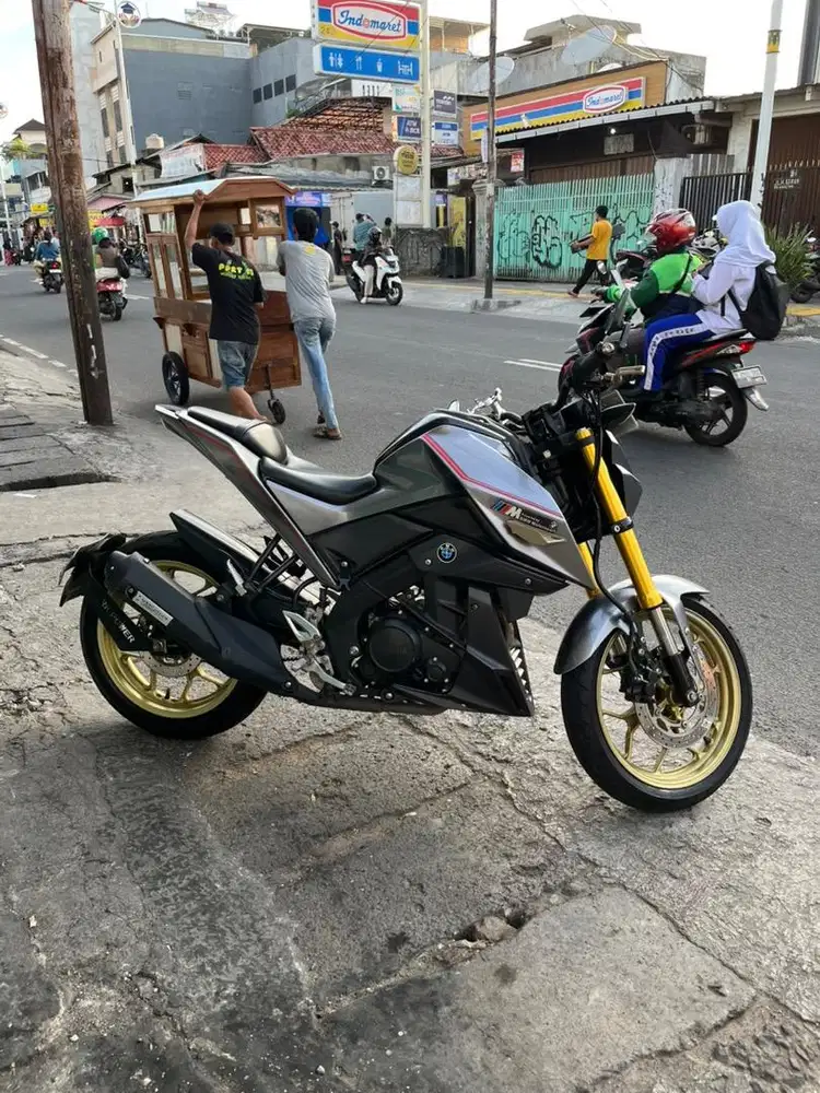 YAMAHA XABRE 2016 BODY BMW