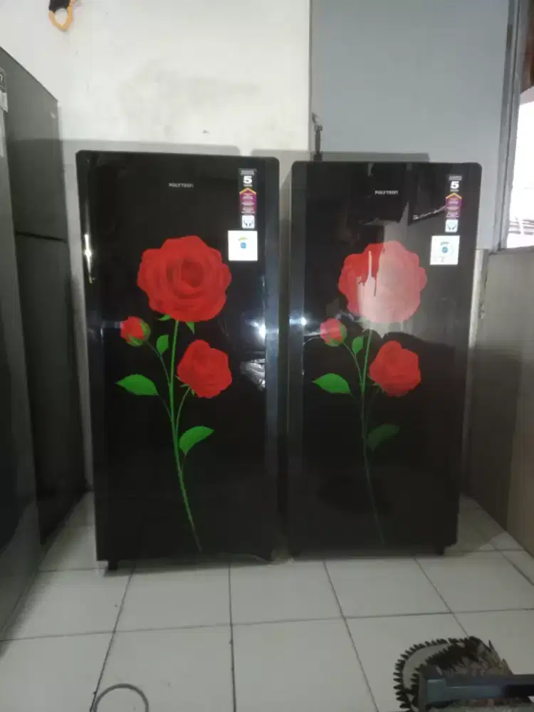 Kulkas Polytron satu pintu