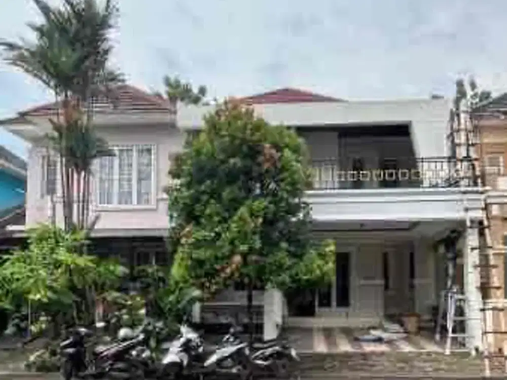 Rumah cantik full renovasi Kota wisata Cibubur