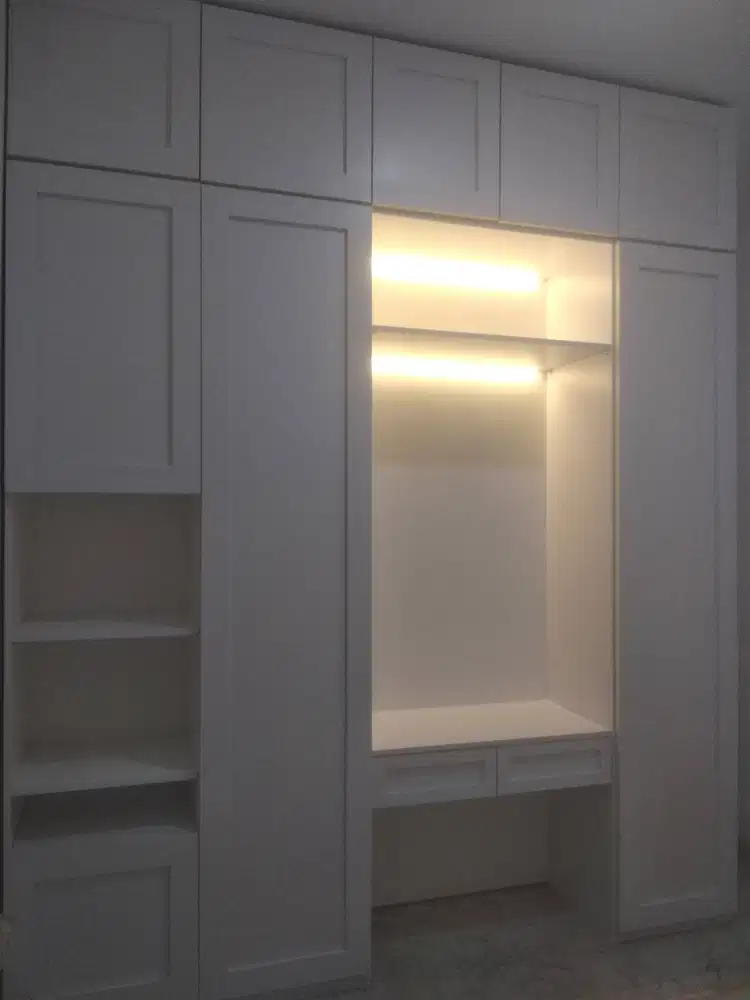 Terrima jasa pembuatan/servis kichen set, lemari,dll