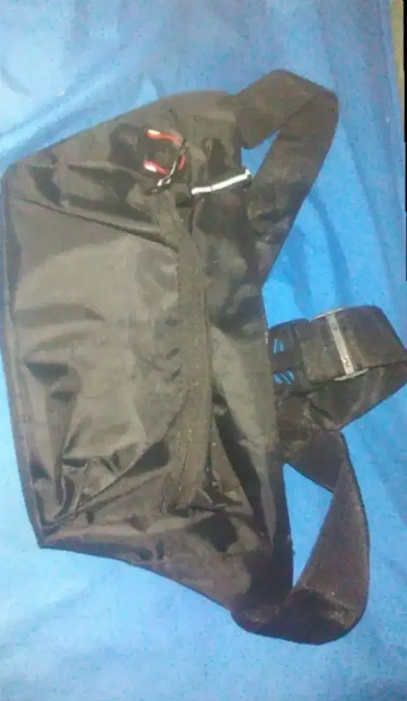 Jual cepat tas selempang Cowok