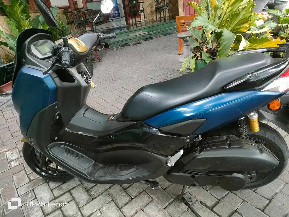 Di jual yamaha Nmax tahun 2020