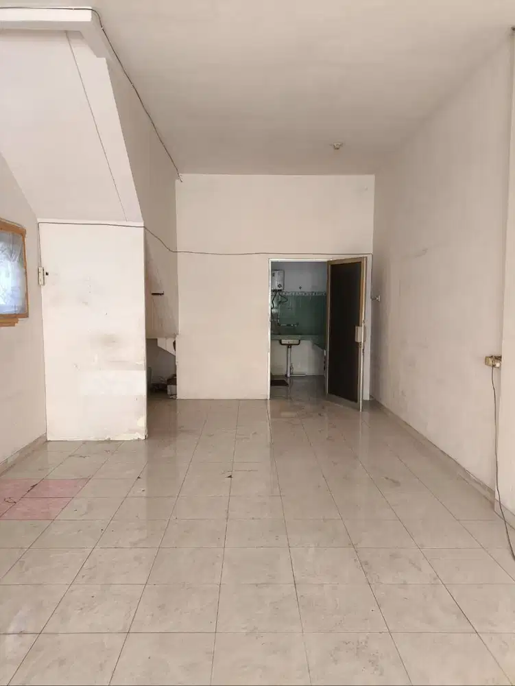 Dijual Ruko 2 Lantai Lokasi Strategis di Harapan Indah 1 Bekasi