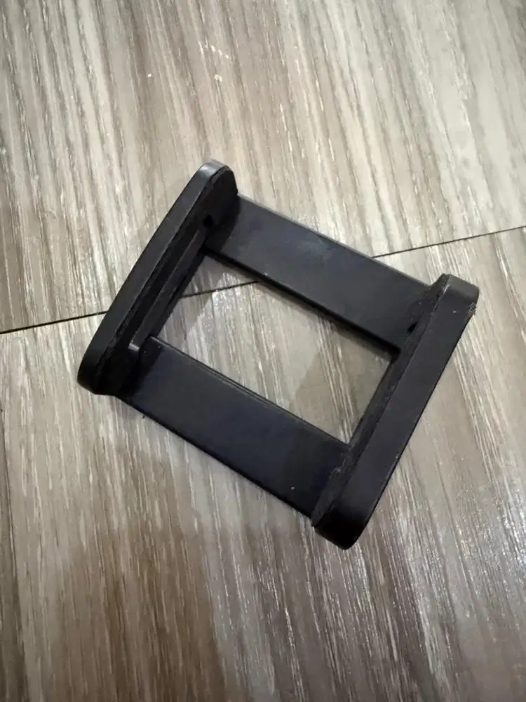 Tempat hape untuk tripod