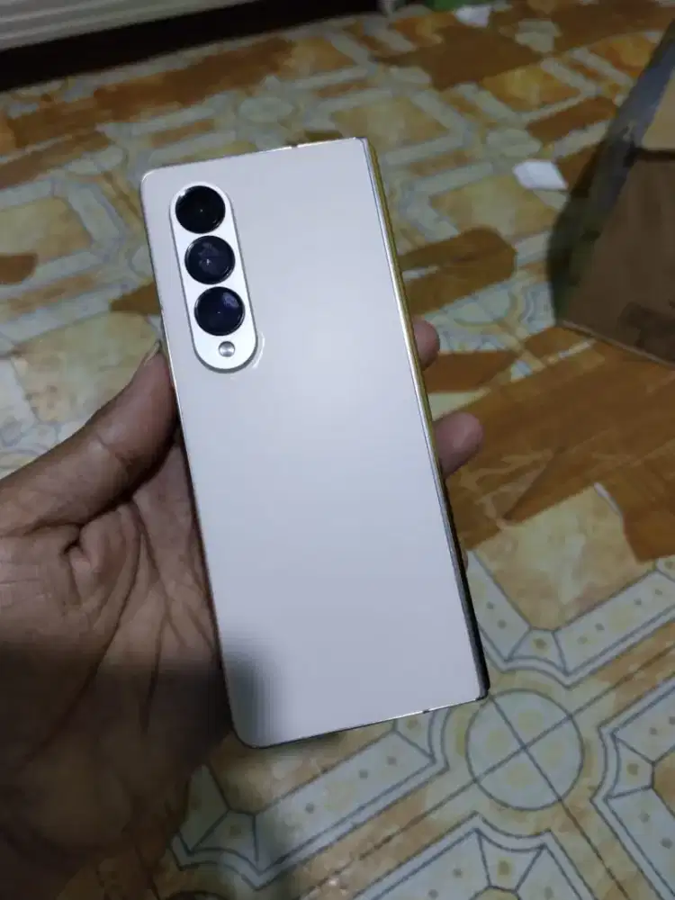 Samsung Z fold 4 5g 12/512 sein mulus