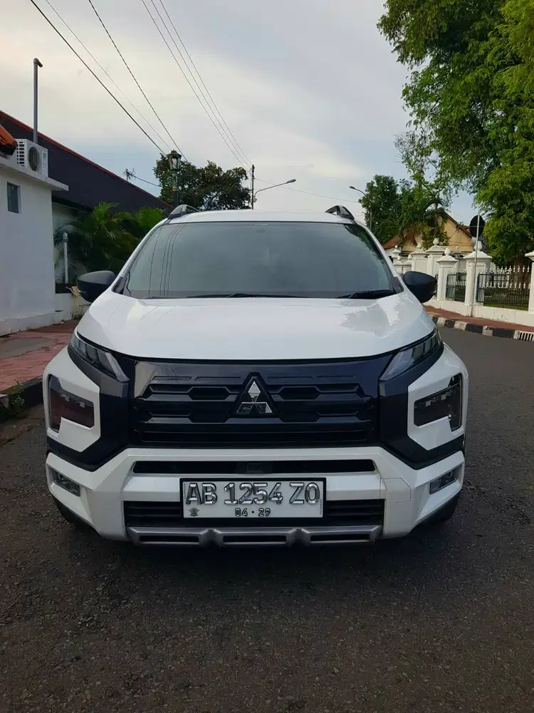 Xpander cross premium package 1.5 AT