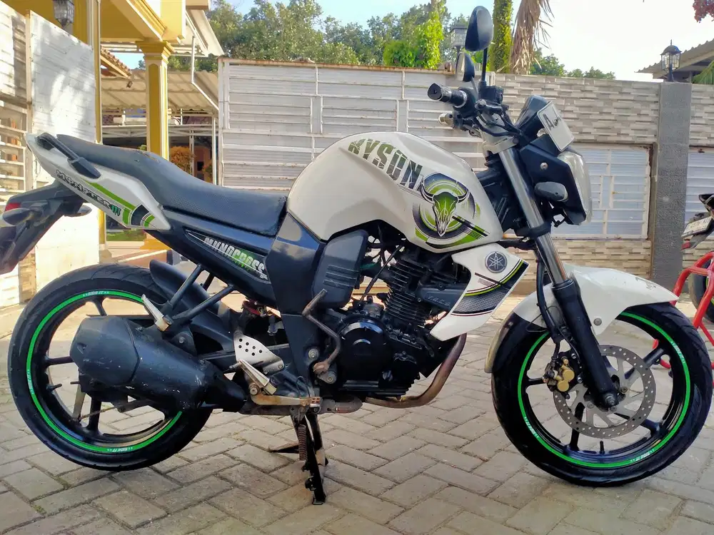 Yamaha Byson pajak hidup lengkap sehat keterangan detail dibawah