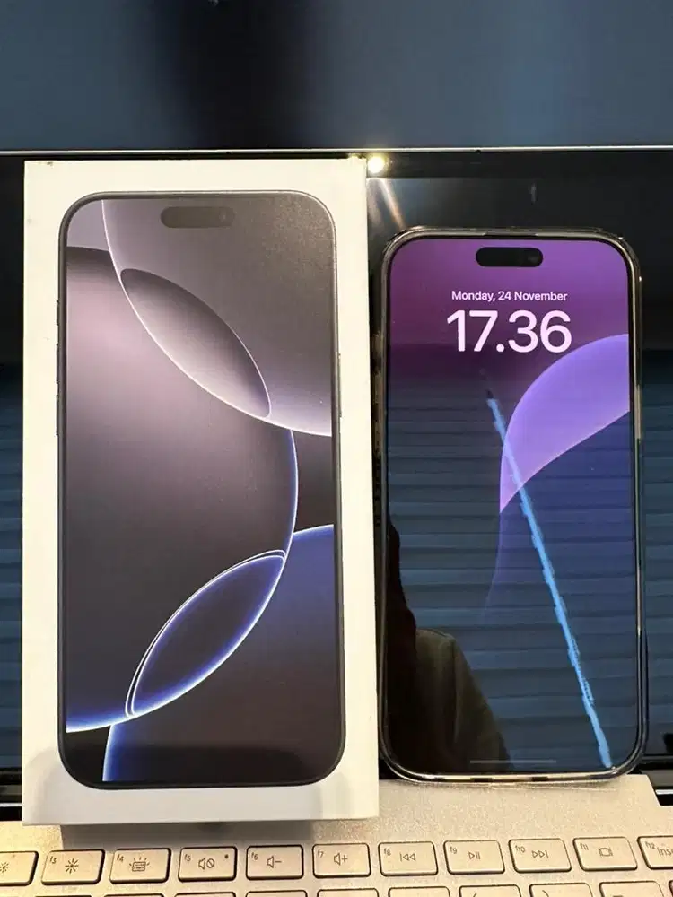 Iphone 16 Pro Max 256GB Black Titanium | Garansi Ibox On Apr 2026