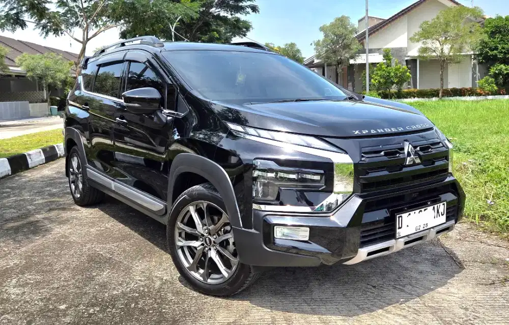Xpander Cross 1.5L Premium Tahun 2022