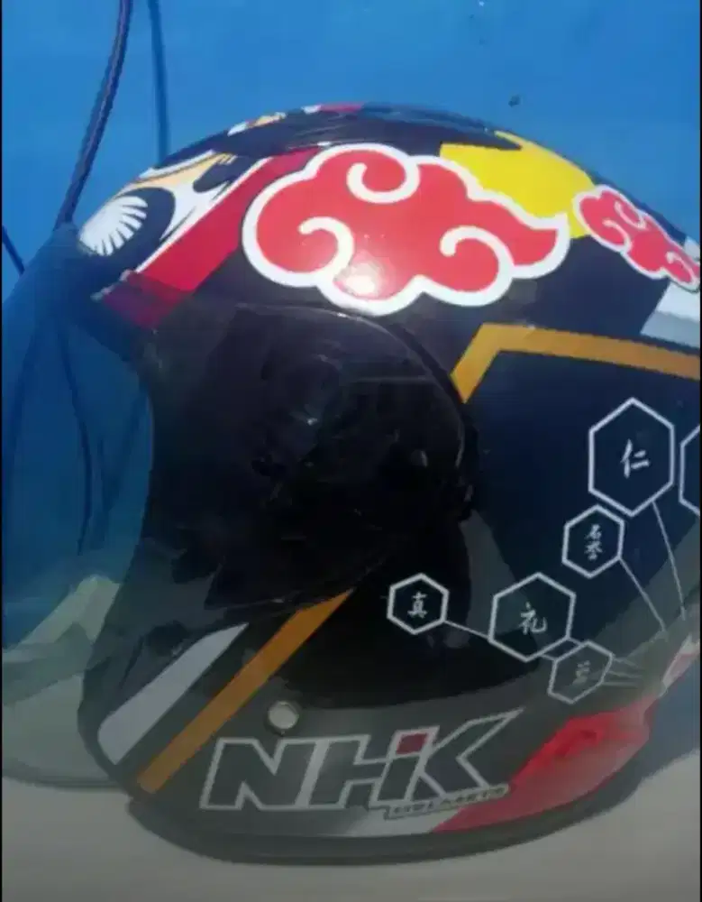 Helm Nhk alonso