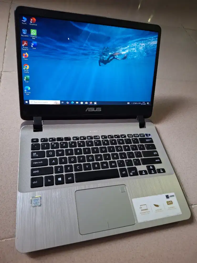 Bismillah dijual asus slim core i3 ram 8gb ssd 512gb