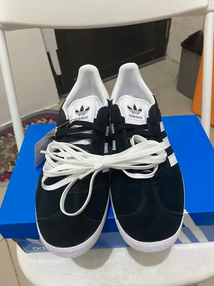 Adidas Gazelle black