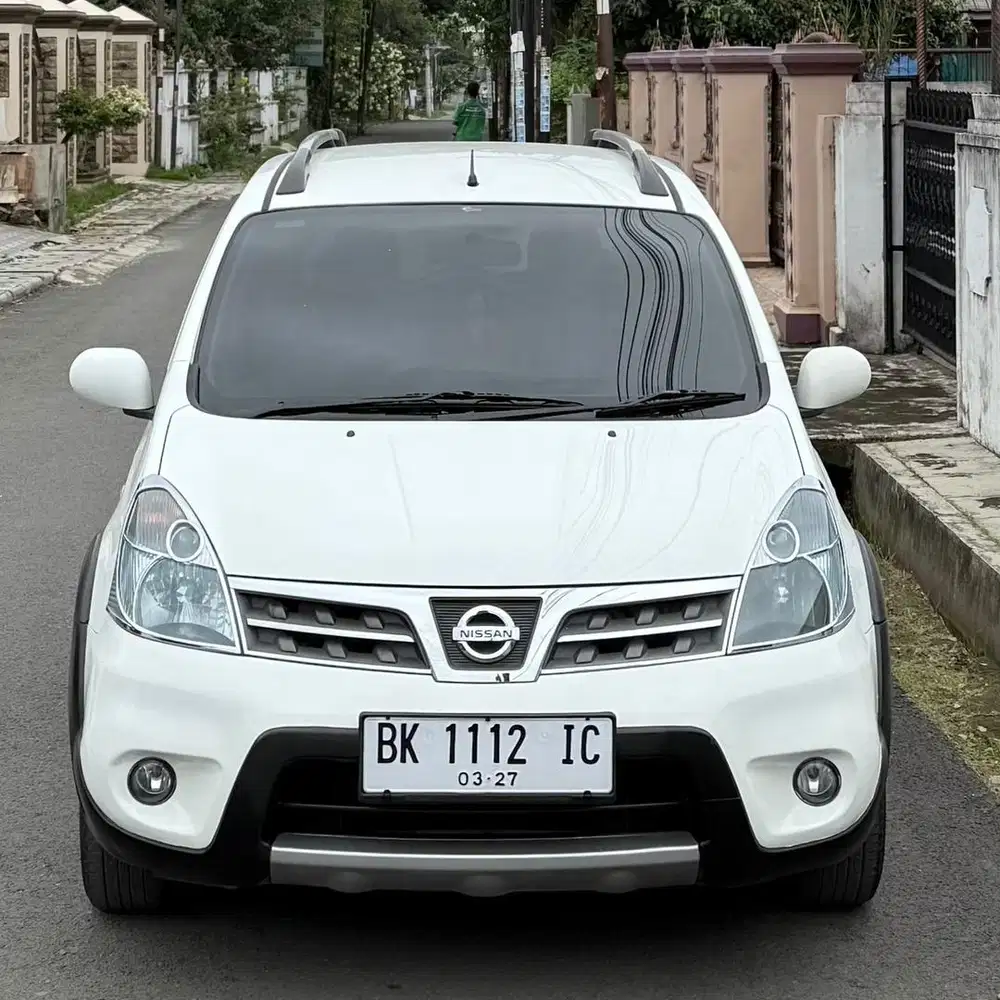Nissan Livina X Gear 1.5 Manual 2012