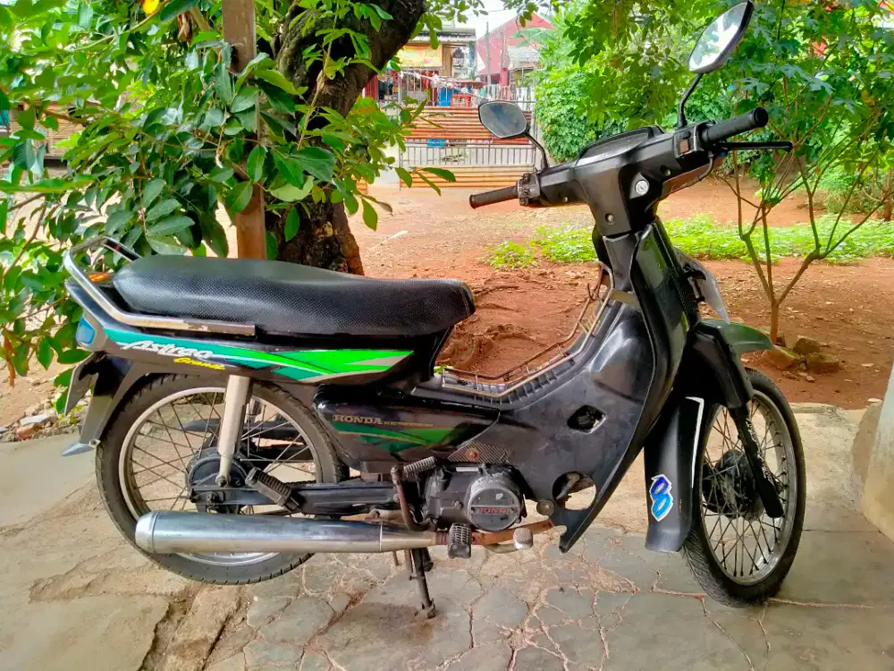 Astrea Grand Th 1996