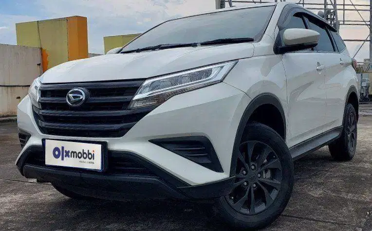 TDP 8,JT Daihatsu Terios 1.5 X Bensin-MT Silver 2021