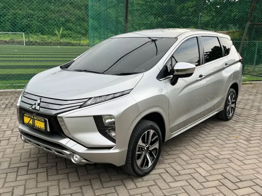 ANTIK KM 28rb! XPANDER ULTIMATE 2018