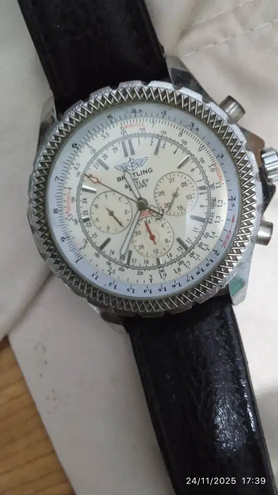 Jam Tangan 'Breitling' Special Edition For Bentley Motors