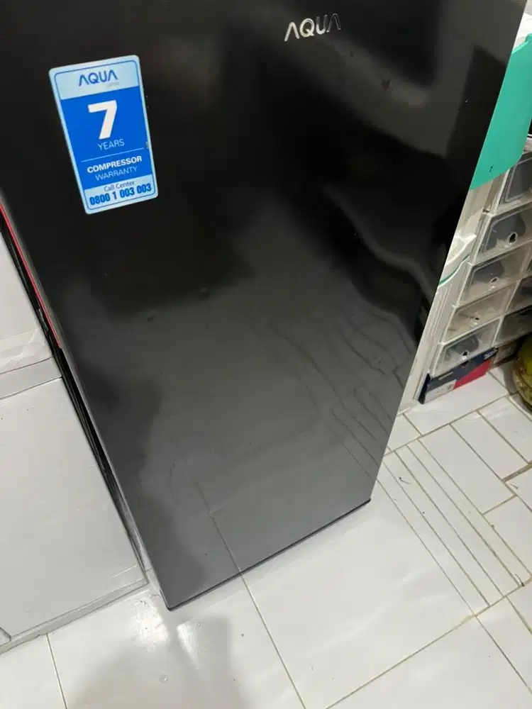 Kulkas 1 pintu merk aqua