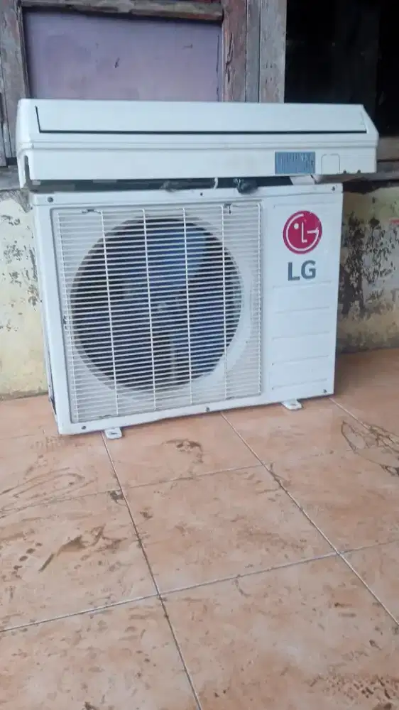 AC stengah pk bekas copotan