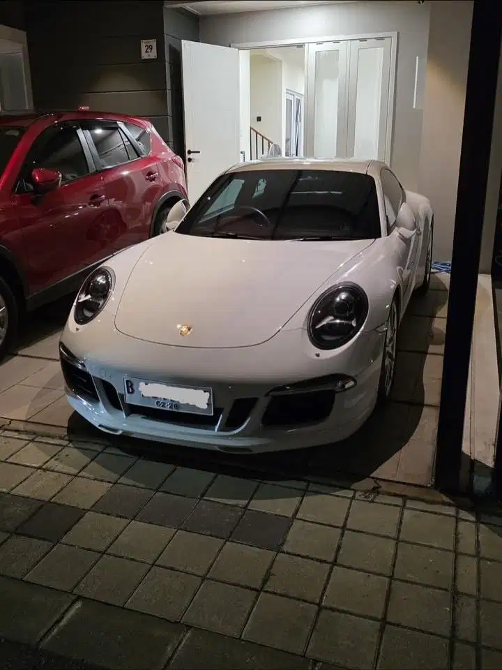 Porsche 911 Carrera S 2012
