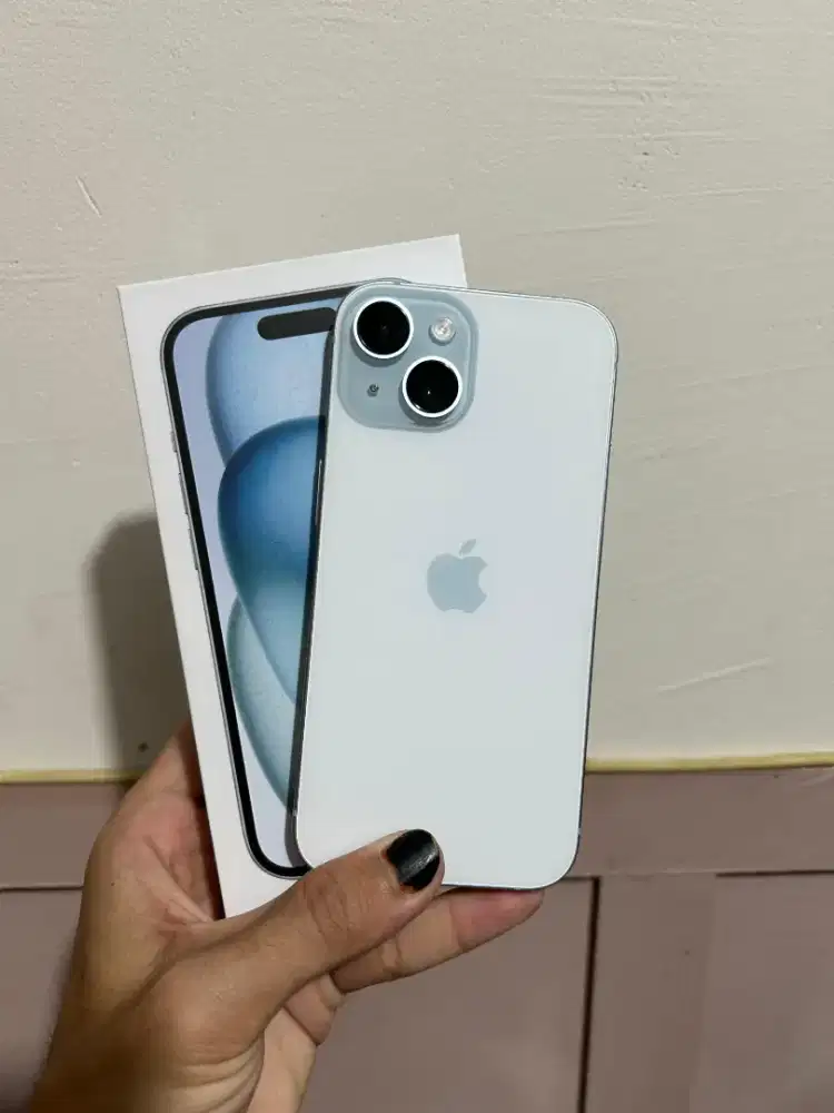 iPhone 15 basic 128gb all operator